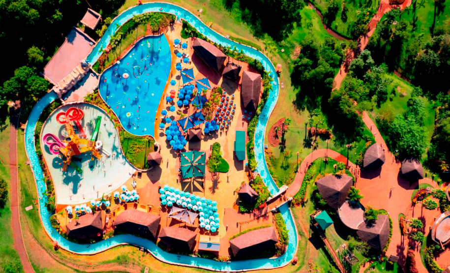 Mais de 5,8 milhões de turistas visitaram Foz do Iguaçu em 2025