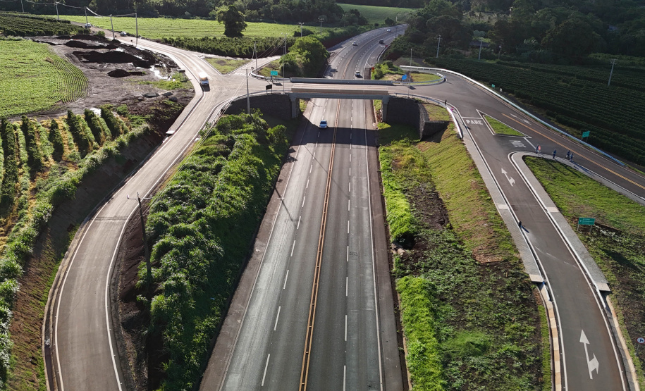 Corredor Norte-Noroeste: governador inaugura viaduto na PR-444, em Mandaguari