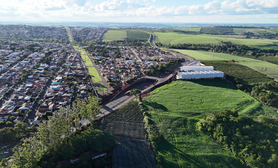 Corredor Norte-Noroeste: governador inaugura viaduto na PR-444, em Mandaguari
