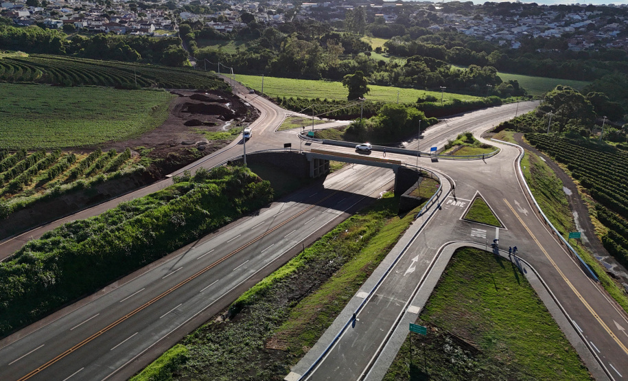 Corredor Norte-Noroeste: governador inaugura viaduto na PR-444, em Mandaguari