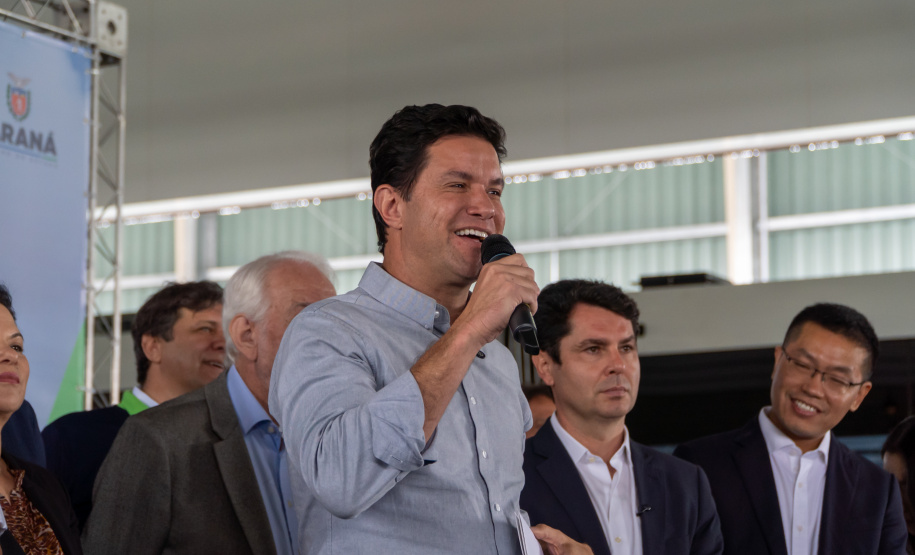 População se surpreende com tecnologia e aprova primeira viagem do Bonde Urbano Digital