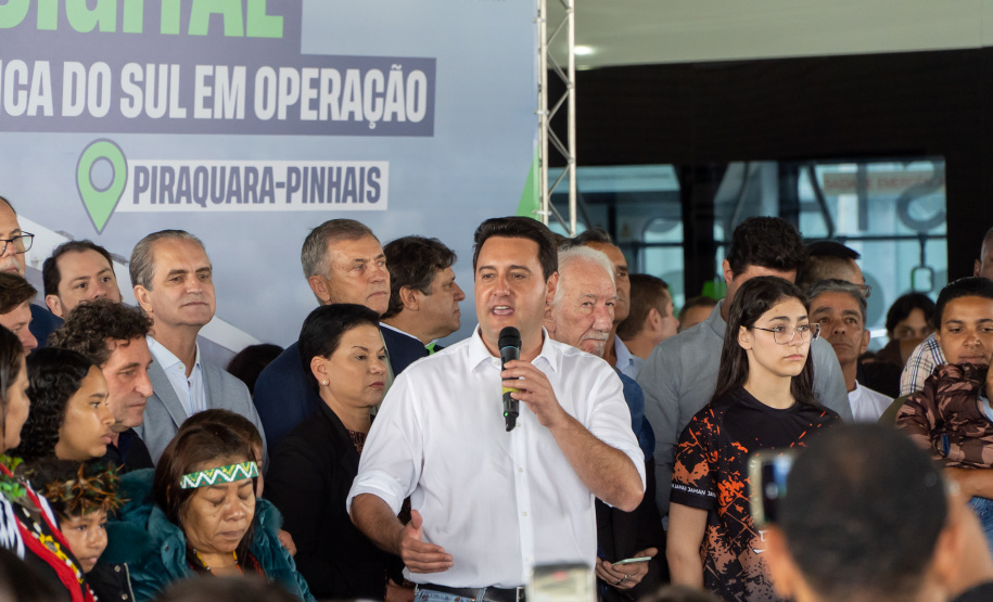 População se surpreende com tecnologia e aprova primeira viagem do Bonde Urbano Digital