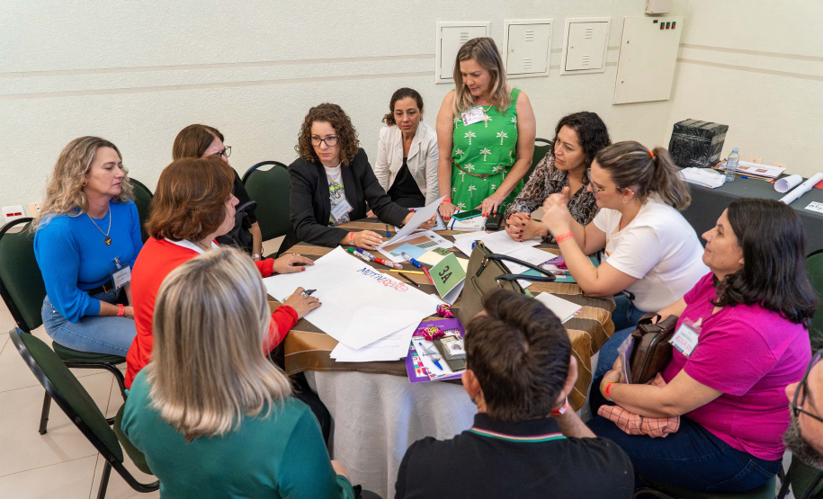 Paraná adota Método de Stanford para fortalecer ensino de Matemática em 2026