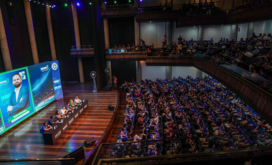 Educação apresenta resultados do segundo semestre e encerra 2025 com expansão de programas, valorização docente e modernização das escolas