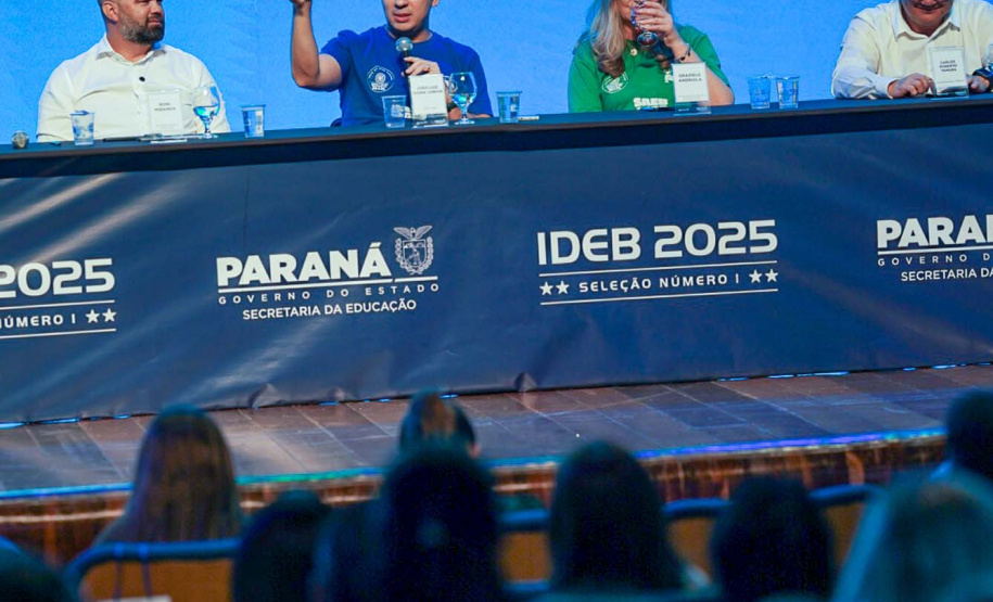 Educação apresenta resultados do segundo semestre e encerra 2025 com expansão de programas, valorização docente e modernização das escolas