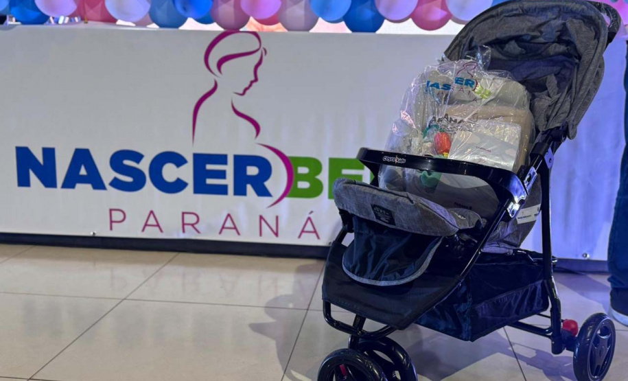 Programa que entrega carrinho de bebê para famílias carentes já alcançou mais de duas mil beneficiadas