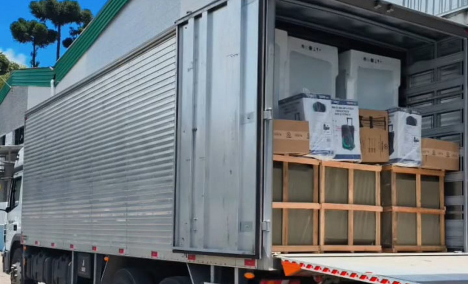 SEDEF - Mais da metade dos municípios beneficiados com o Fortalece Paraná já recebe kits nesta quinta-feira (18)