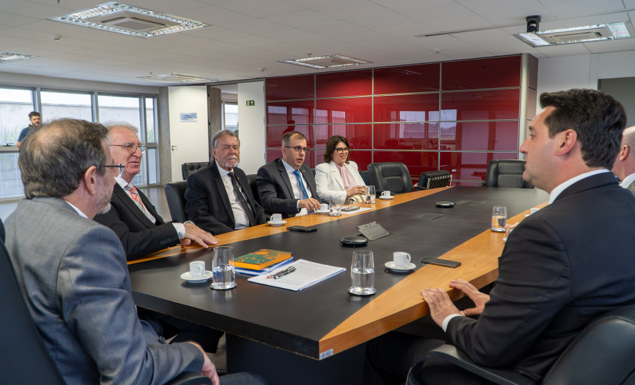 Governador - Ministério Público