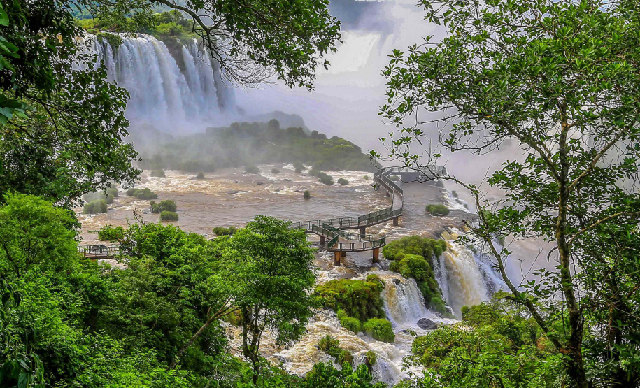 Com promoção do turismo, Espanha aumenta emissores de turistas para o Paraná
