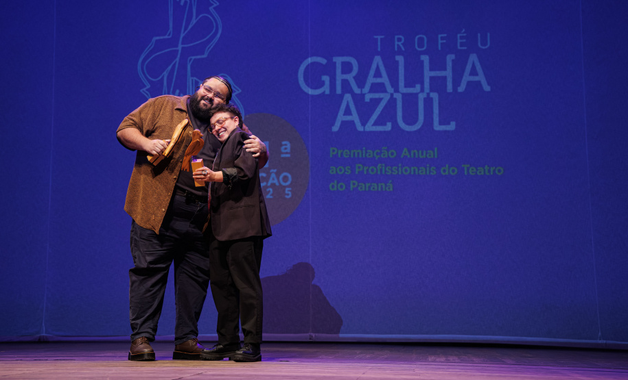 TEATRO GUAÍRA - Troféu Gralha Azul celebra 50 anos trazendo a diversidade do teatro paranaense