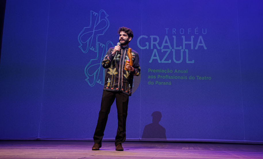 TEATRO GUAÍRA - Troféu Gralha Azul celebra 50 anos trazendo a diversidade do teatro paranaense