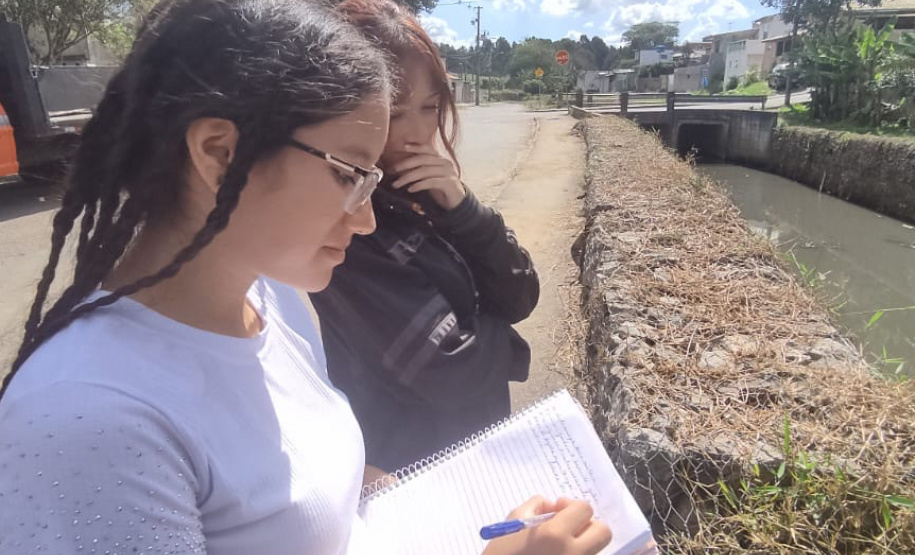 SEED - Projeto escolar mapeia impactos e planeja recuperação de rio na RMC