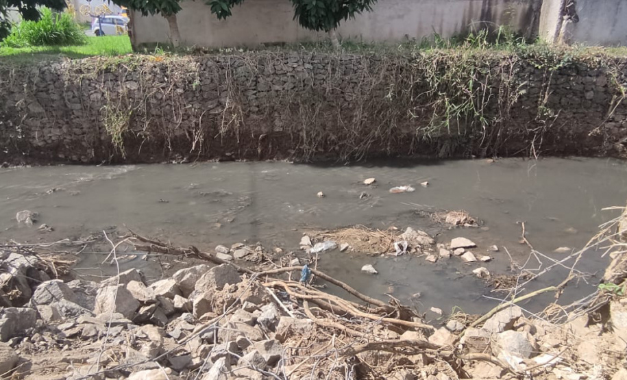 SEED - Projeto escolar mapeia impactos e planeja recuperação de rio na RMC