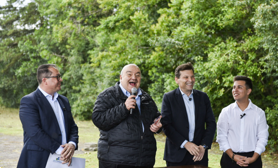 Governo do Estado firma dois convênios para ampliar áreas de preservação e fortalecer o turismo sustentável na Lapa