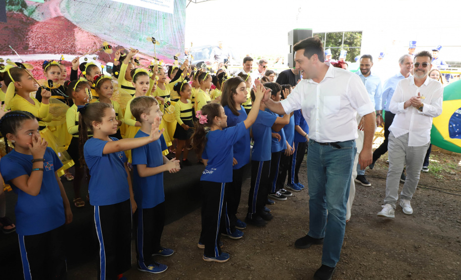Corredor Norte-Noroeste: governador inaugura viaduto na PR-444, em Mandaguari