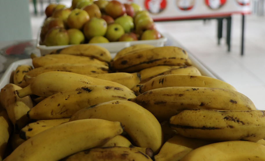 SEED - Orgânicos ganham espaço na alimentação escolar e chegam a 5 mil toneladas no Paraná