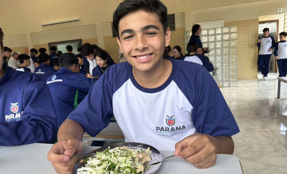 SEED - Orgânicos ganham espaço na alimentação escolar e chegam a 5 mil toneladas no Paraná