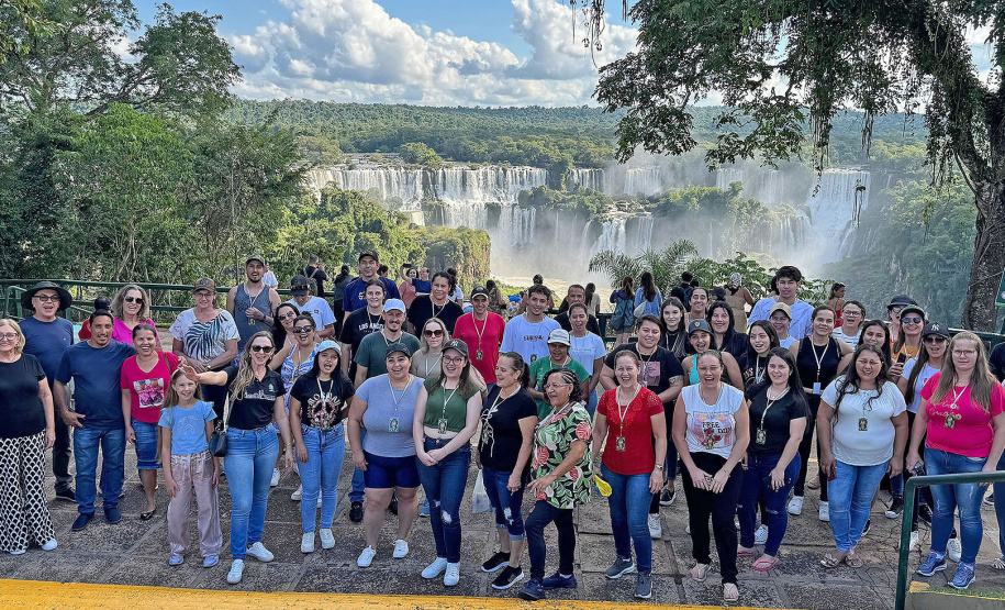 Paraná Mais Viagem leva 13,4 mil paranaenses para conhecer atrativos do Estado em 2025
