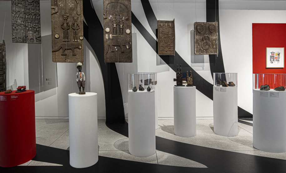 Exposição africana do MON ganha novo diálogo com o contemporâneo
