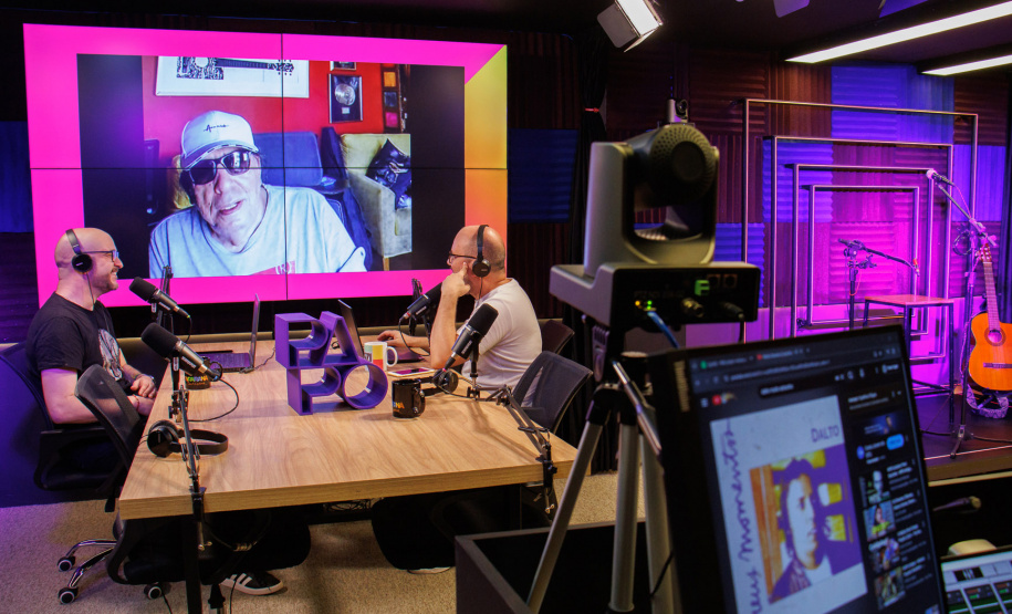 Audiência da Rádio Educativa cresce 999% em 2025