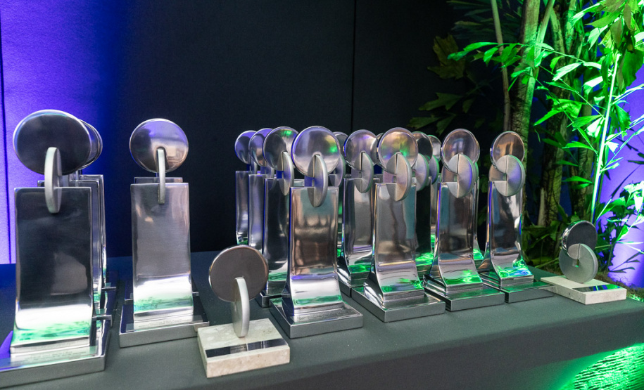 Ceasa Paraná vence o Prêmio ECO 2025 da AMCHAM Brasil