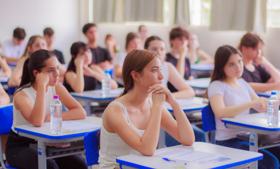 Cerca de 14 mil candidatos realizam o PSS 2025 da UEPG