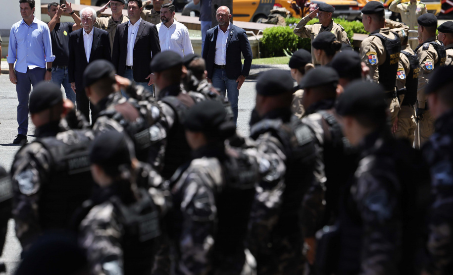 O governador Carlos Massa Ratinho Junior lançou nesta quarta-feira (10), em Curitiba, a nova etapa do Programa Olho Vivo, que marca o início da integração de tecnologias de Inteligência Artificial (IA) ao sistema estadual de videomonitoramento.