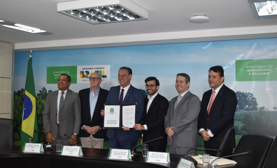 Paraná será responsável pelo banco brasileiro de antígenos e vacinas contra febre aftosa