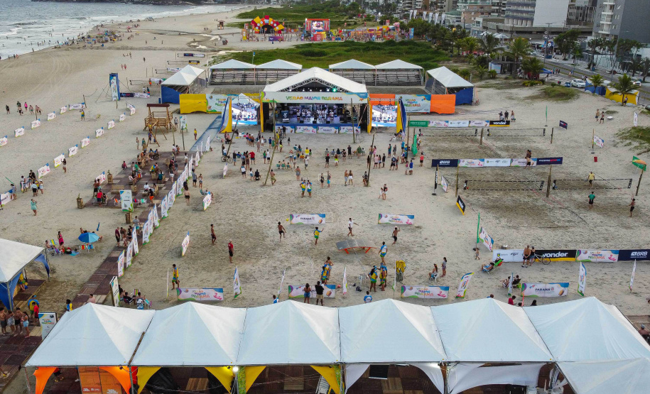 Palcos Sunset: divulgado o resultado provisório do edital para artistas paranaenses