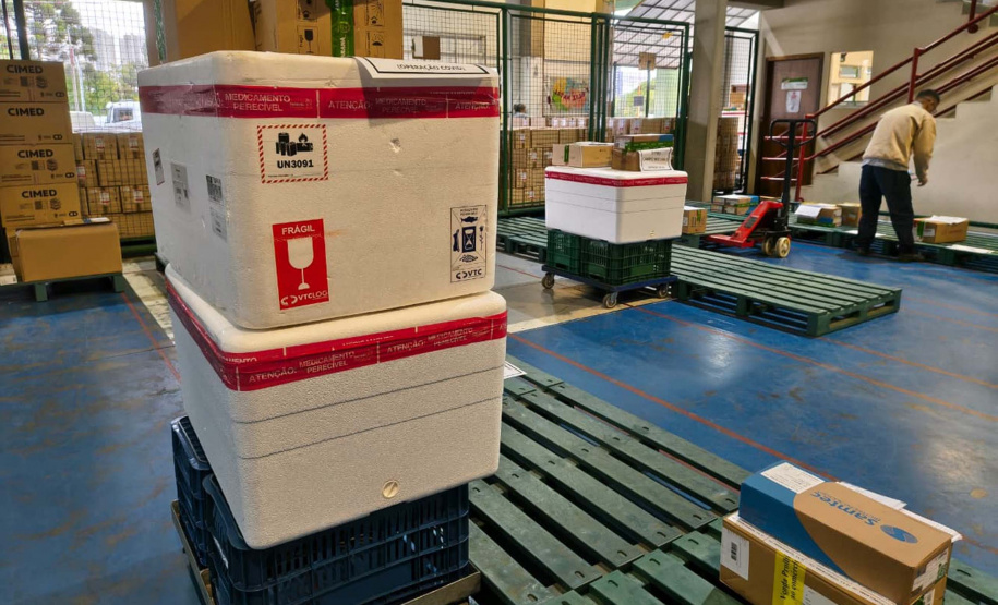 Paraná inicia a distribuição da vacina contra o Vírus Sincicial Respiratório para as Regionais de Saúde