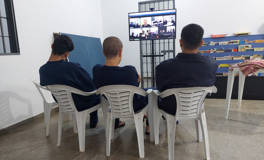 SEJU - Clube de leitura da socioeducação ganha prêmio nacional em Direitos Humanos