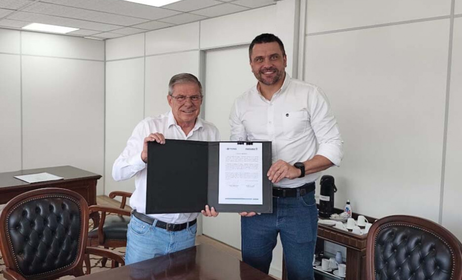 Parceria entre Lottopar e Cohapar garante R$ 10 milhões para subsidiar o valor de entrada a 500 famílias