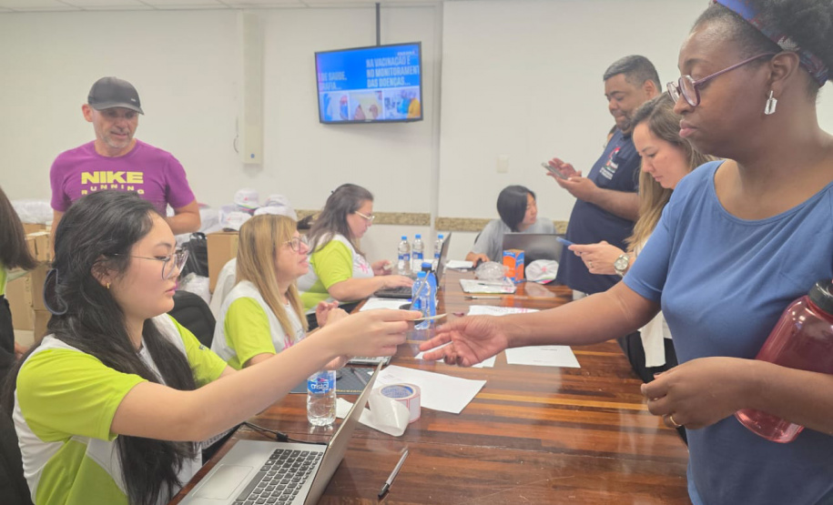 Entrega de kits da 1ª Corrida de Vigilância em Saúde movimenta a Sesa