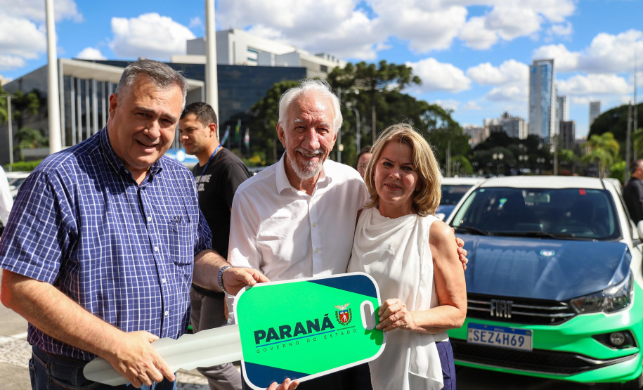 SESA - DARCI PIANA - ENTREGA DE CARROS