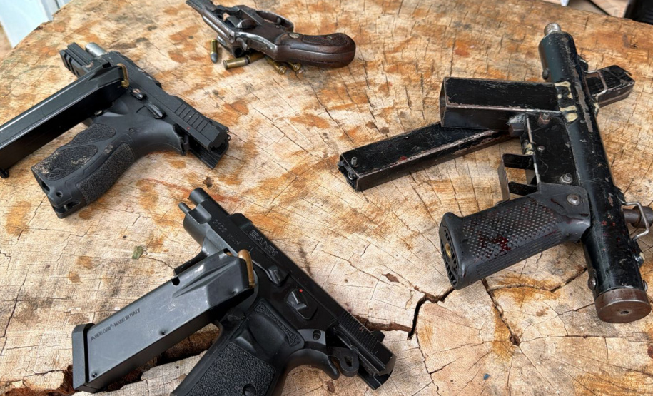 PMPR apreende mil celulares durante operação contra quadrilha em Londrina