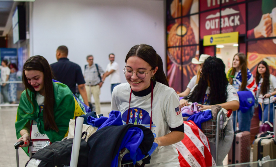 Ganhando o Mundo Agrícola: emoção e alegria marcam retorno dos estudantes após semestre nos EUA