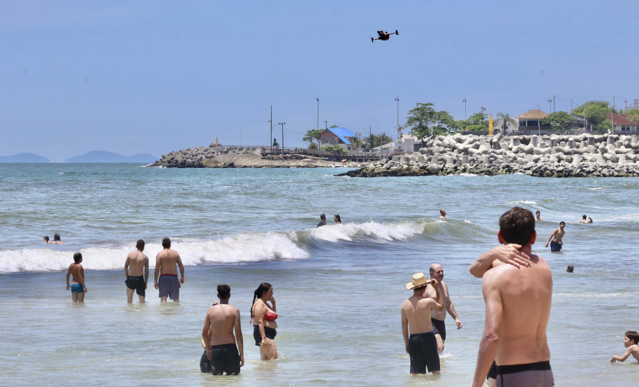Com drones de alta tecnologia, bombeiros reforçam prevenção a afogamentos