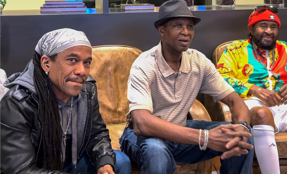 Banda Inner Circle entrevista hotel