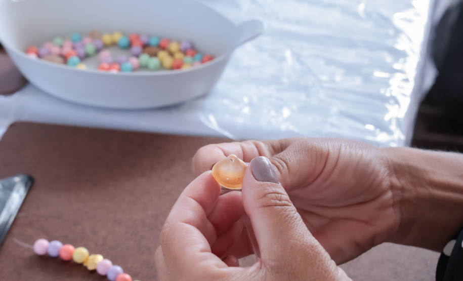 SEMIPI: Oficinas de artesanato movimentam o litoral durante o Verão Maior Paraná