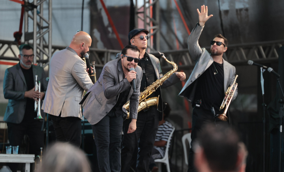 Palco Sunset - Big Time Orquestra