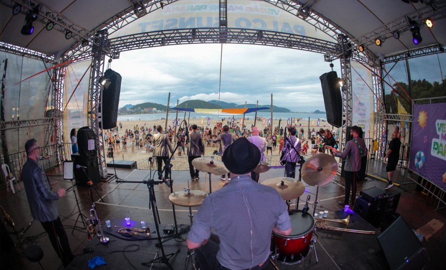 Palco Sunset - Big Time Orquestra