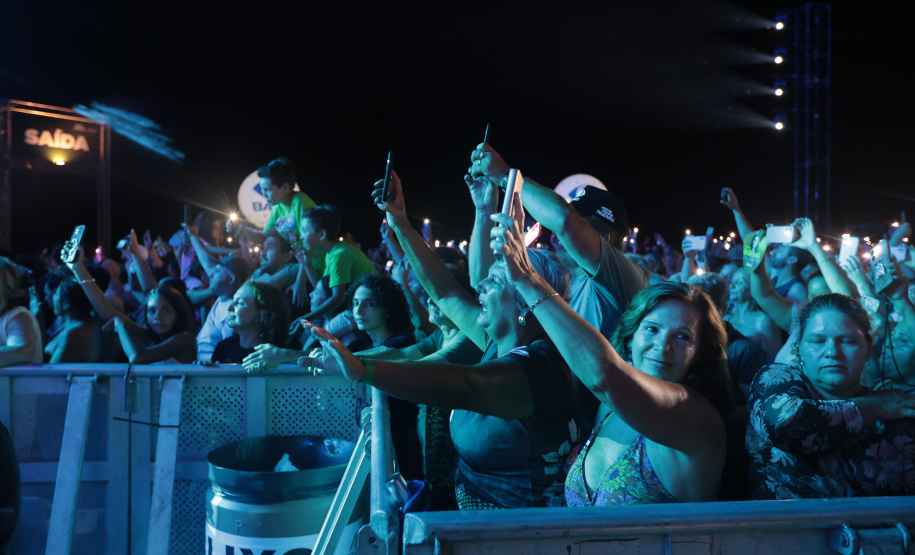 O grupo Roupa Nova durante a apresentacao do seu show dentro da programacao do Verao Maior Parana, em Matinhos - 15/02/2026 - Foto: Geraldo Bubniak/AEN