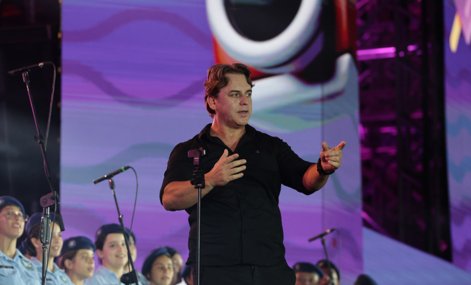 Coral do Colégio Cívico-Militar Professor Leandro Manuel da Costa