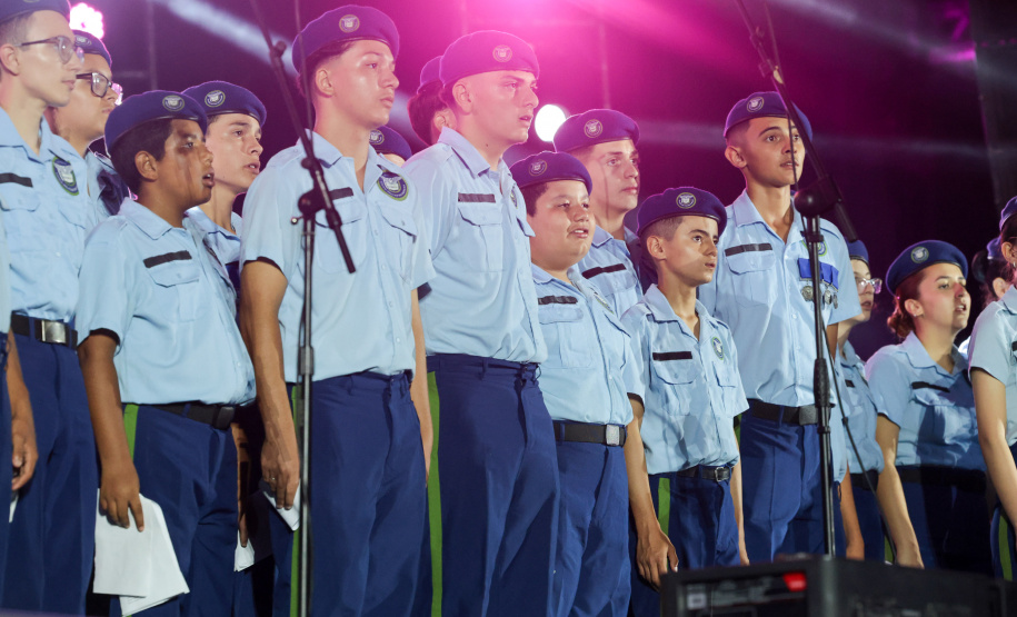 Coral do Colégio Cívico-Militar Professor Leandro Manuel da Costa