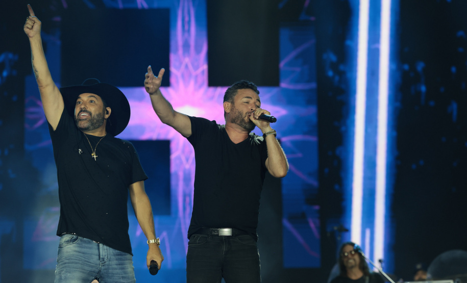 dupla Edson e Hudson