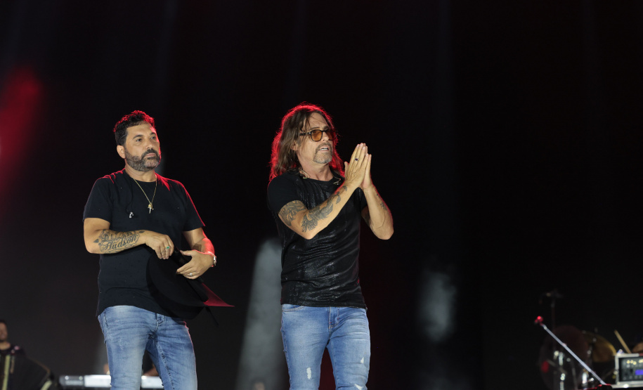 dupla Edson e Hudson