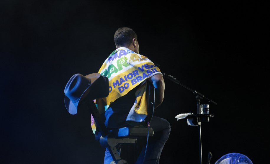 O cantor Eduardo Costa