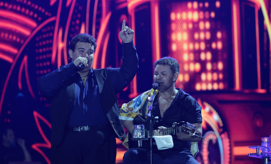 O cantor Eduardo Costa