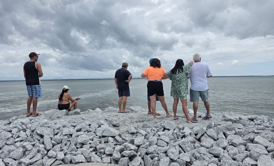 IAT - Molhe Pontal do PR