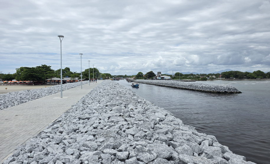 IAT - Molhe Pontal do PR